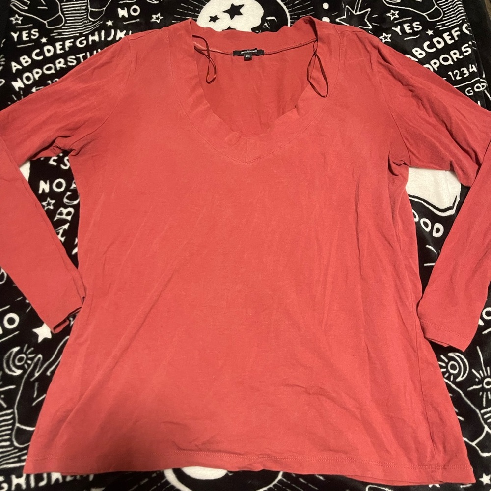 V neck long sleeve